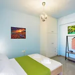 Seaside Old Venetian Harbour 2Nd Floor