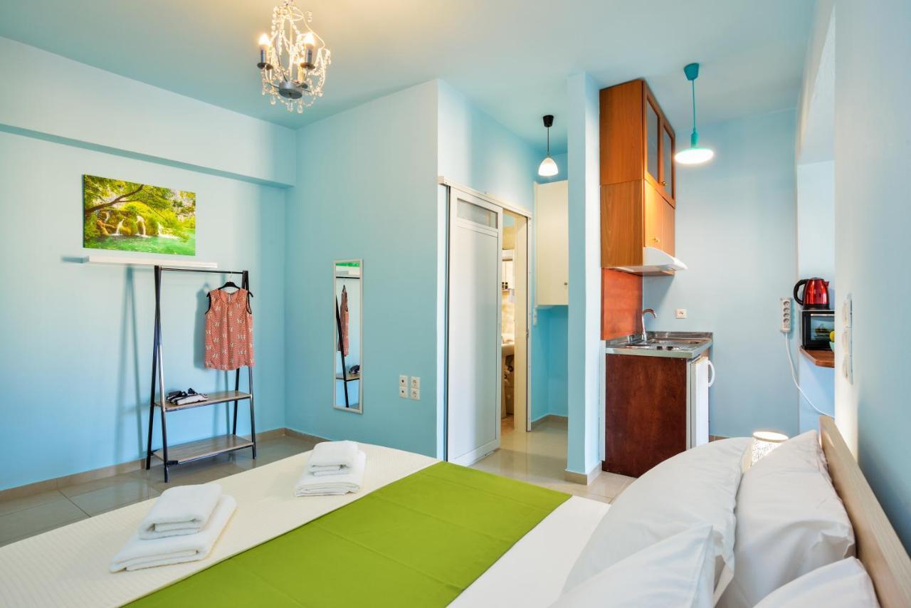 Seaside Old Venetian Harbour 2nd Floor Appartement
